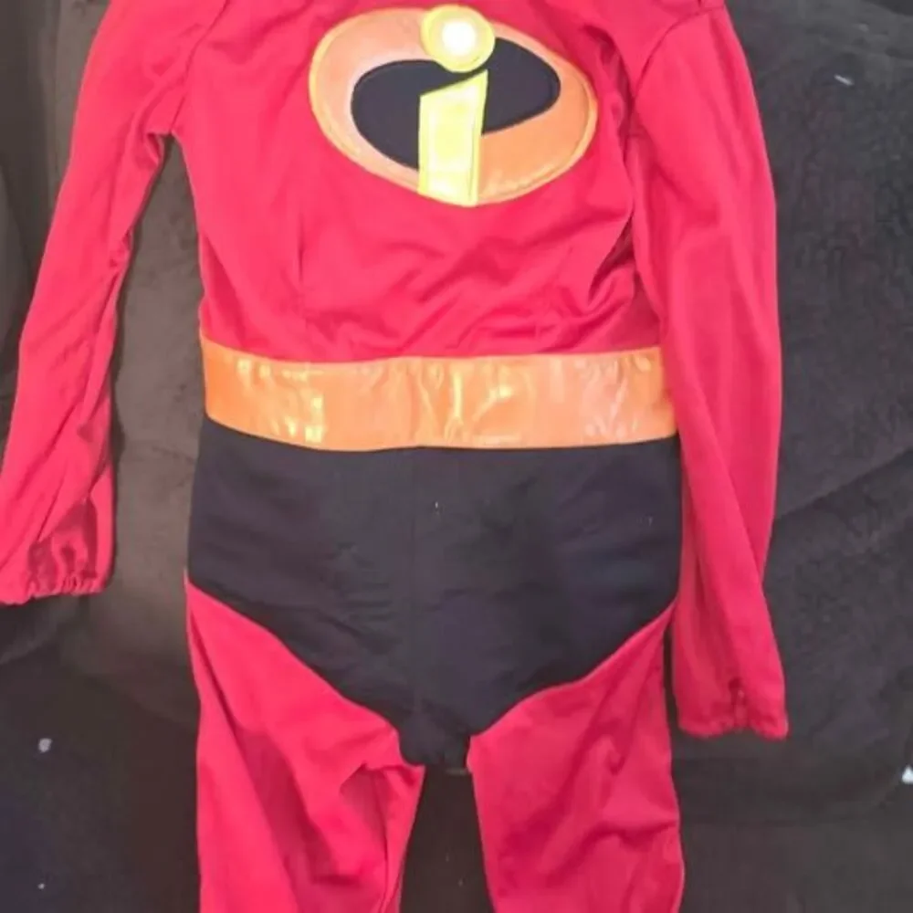 Disney  kids incredibles costume with mask 7/8